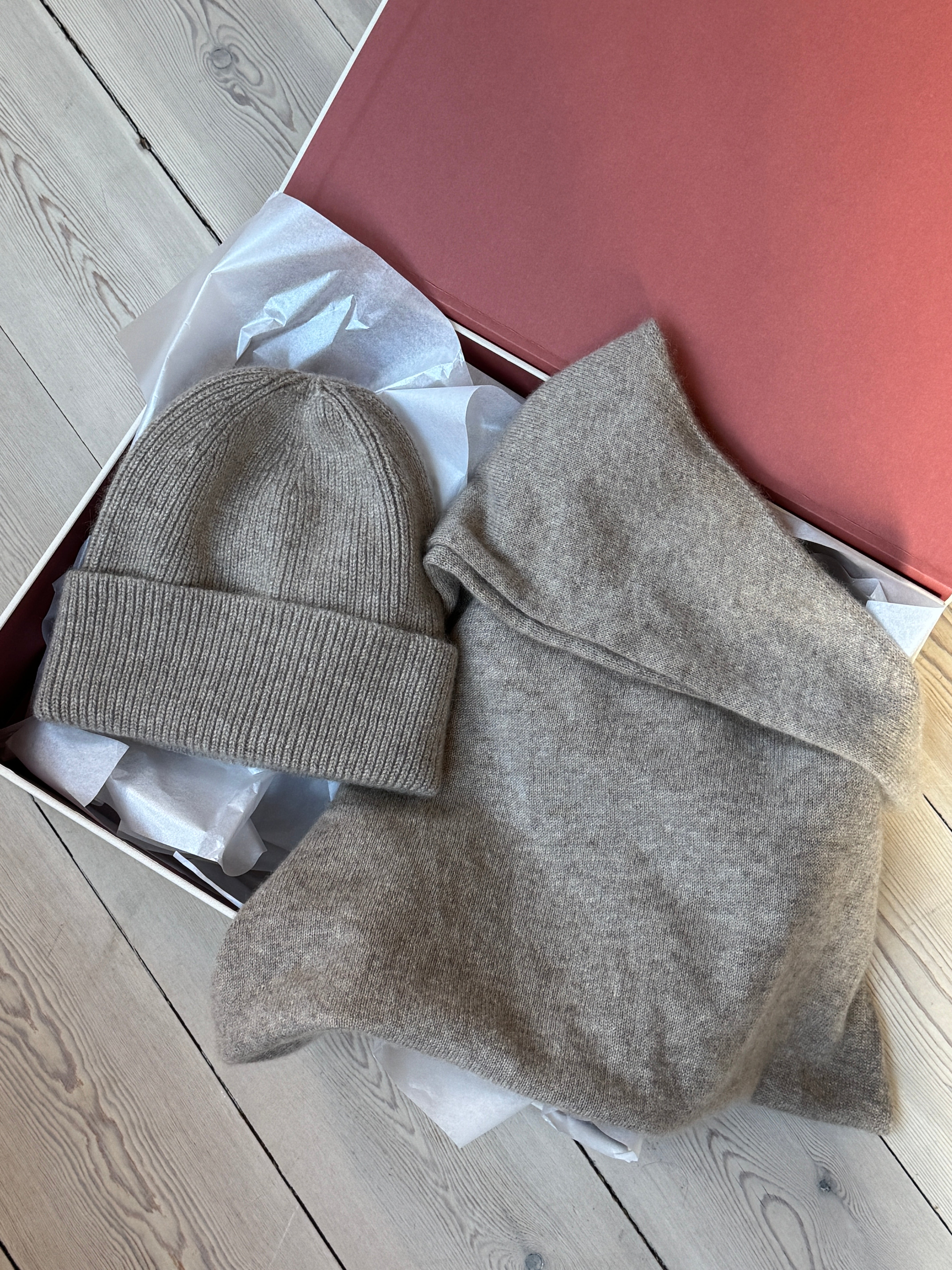 Como cashmere bundle, stone