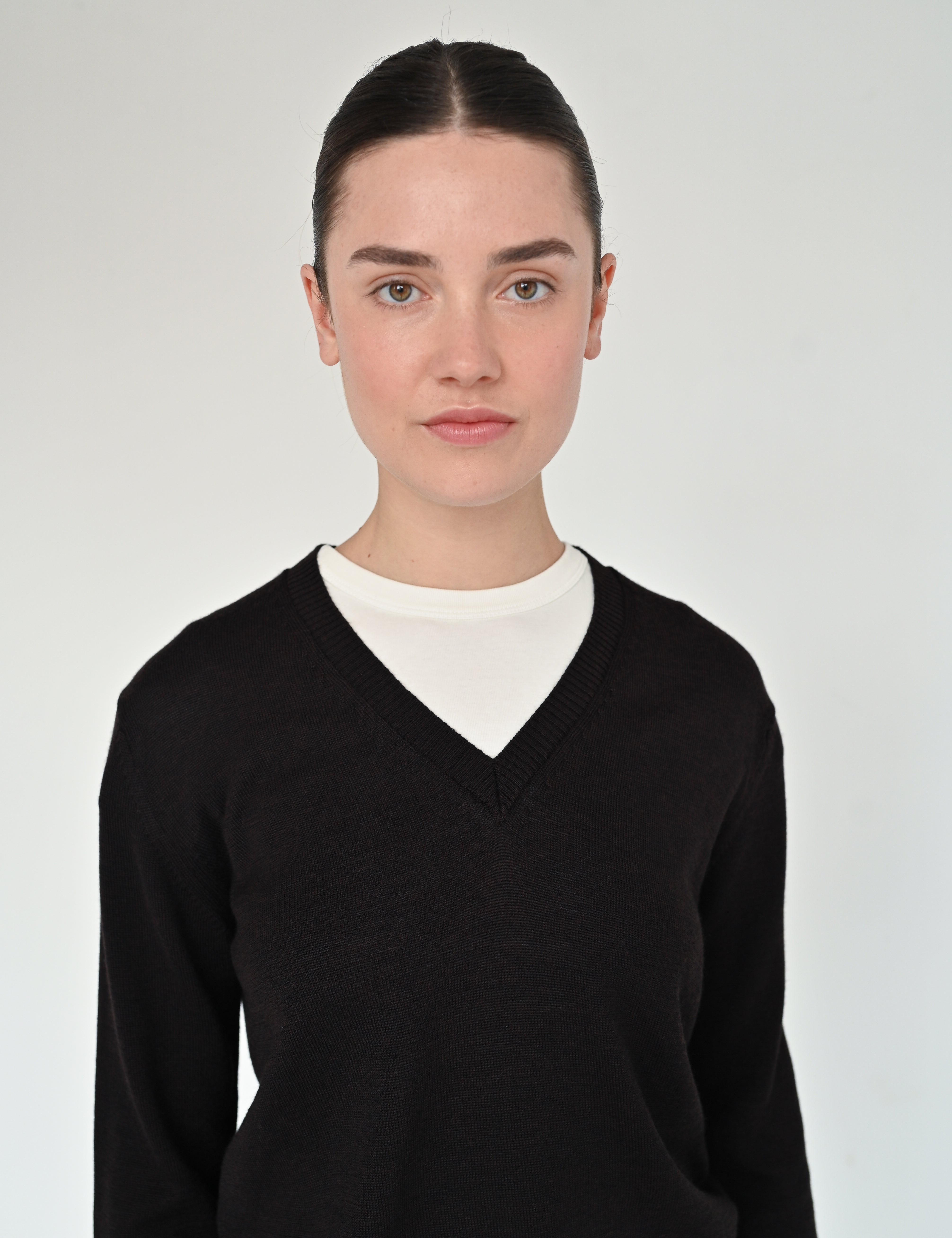 Ola v-neck, espresso